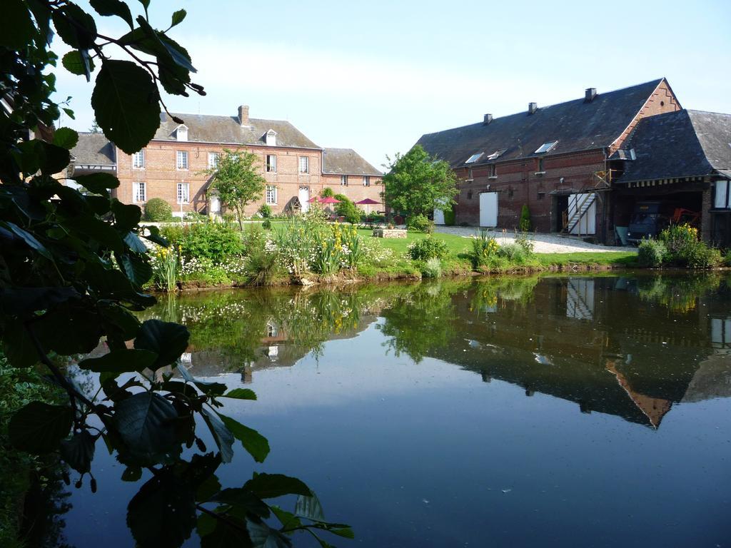 Au Mesnil Le Bas Bray Bed & Breakfast Bures-en-Bray Bagian luar foto