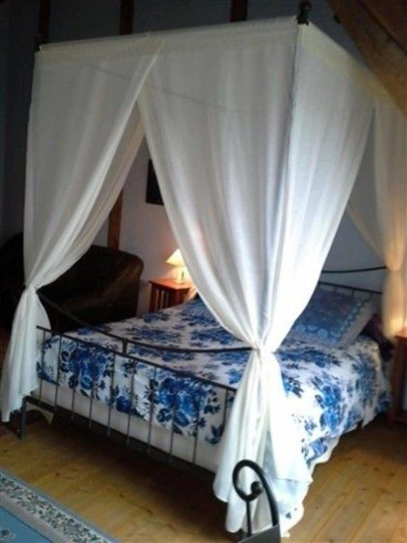 Au Mesnil Le Bas Bray Bed & Breakfast Bures-en-Bray Bagian luar foto